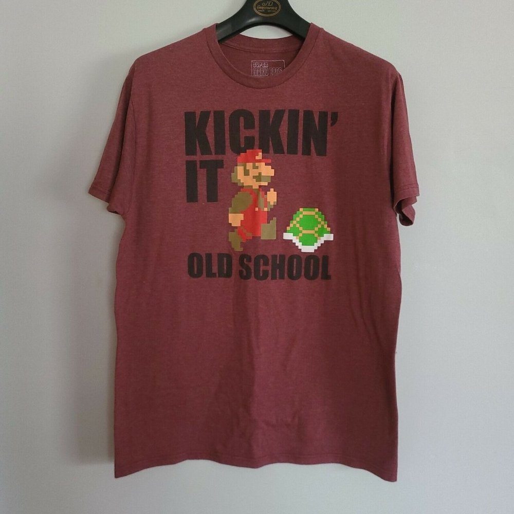 Super Mario Bros Graphic T-Shirt Mens Large Kickin' It Old School Short Sleeve